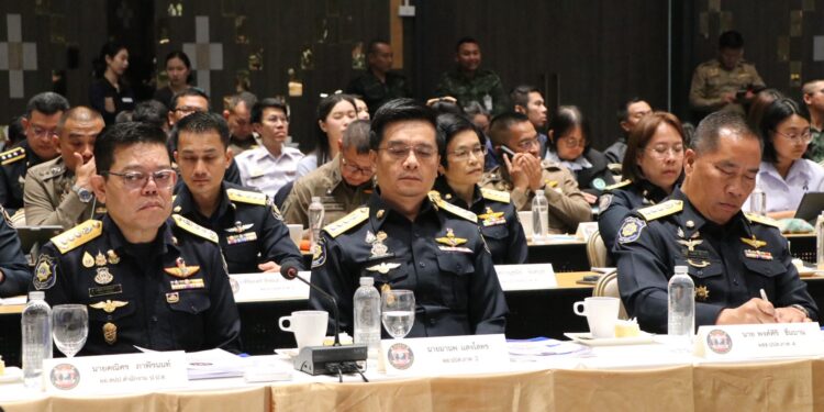 รัฐบาลเปิดยุทธการ “ปิดชายแดนตะวันออกเฉียงเหนือ” เดินเครื่อง นบ.ยส.24 ลุยสกัดยาเสพติด ยึดของกลางกว่า 875 ล้านในรอบ 2 เดือน