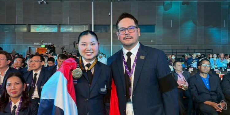 เด็กจัดการฯ ม.ศิลปากร คว้าเหรียญทอง สาขา Restaurant Service การแข่งขัน WorldSkills Asia Taipei 2025