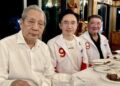 ชื่นมื่นหลังเวทีหาเสียง “ยศชนัน” นำทีมเพื่อไทย ร่วมโต๊ะดินเนอร์ “พินิจ จารุสมบัติ” สะท้อนเกมการเมืองเข้มข้น