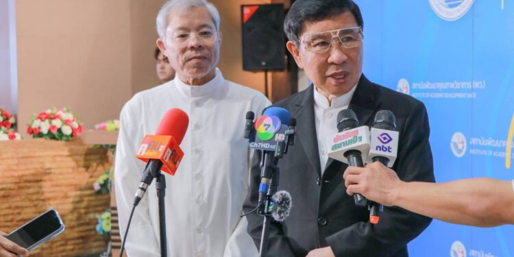 เริ่มแล้ว!โรงเรียนคาทอลิกสังฆมณฑลราชบุรี กาญจนบุรี และสมุทรสงคราม12 แห่ง ร่วมมือ พว.ผนึกกำลังพลิกโฉมการศึกษาไทย “พัฒนานวัตกรรมครู สู่นวัตกรรมผู้เรียน”