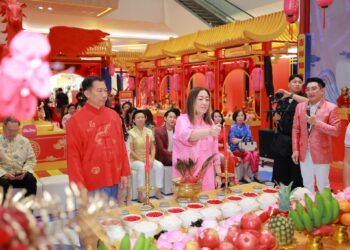 เบิกฤกษ์ตรุษจีนปีม้าไฟสุดยิ่งใหญ่เดอะมอลล์ไลฟ์สโตร์ อัญเชิญ “เทพเจ้ากวนอู” – กายกรรมอิมพอร์ตระดับโลก เปิดมหกรรม JOY LUCK LOVE CHINESE NEW YEAR 2026