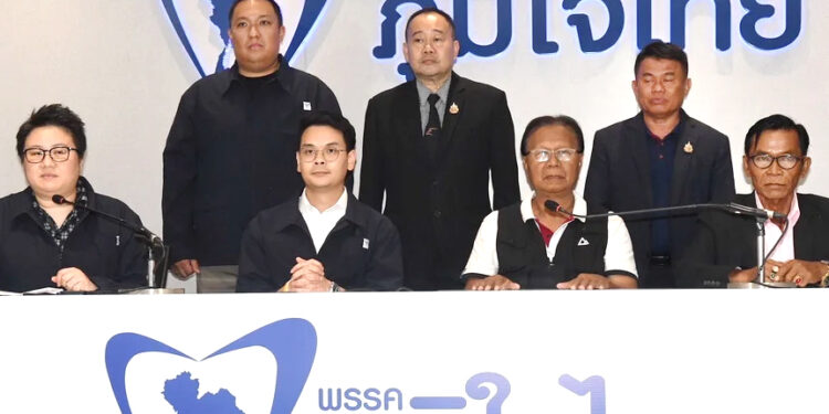 “อภิวิชญญ์” หนึ่งเดียวรวมพลังประชาชน ลั่น 1 เสียงก็มีค่า พร้อมชูประสบการณ์การเมืองแน่น ประกาศหนุน “อนุทิน” นั่งนายกฯ