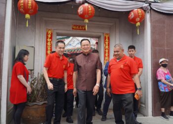 มูลนิธิป่อเต็กตึ๊ง ให้การต้อนรับนายอนุทิน ชาญวีรกูล รักษาการนายกรัฐมนตรี พร้อมคณะ เข้าสักการะหลวงปู่ไต้ฮง เนื่องในเทศกาลตรุษจีน ประจำปี 2569 ณ ศาลเจ้าไต้ฮงกง มูลนิธิป่อเต็กตึ๊ง พลับพลาไชย