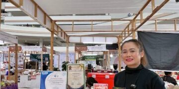 ต้นแบบการทำนาประณีต สู่ตลาดเฉพาะกลุ่ม กลุ่มวิสาหกิจชุมชนแปลงนาสะอาด กำแพงเพชร