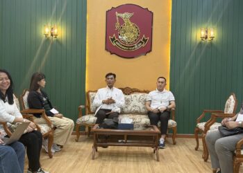 “เพชรในตม รุ่น 41” เดินหน้าสอบสัมภาษณ์ กอ.รมน. – มศว. ลงพื้นที่หาดใหญ่ เตรียมความพร้อมครบทุกด้าน ใส่ใจทุกขั้นตอน