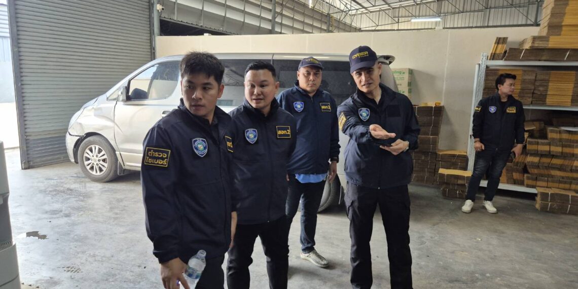 ด่วน! บช.สอท.2 บุกทลายโกดังบุหรี่ไฟฟ้ากลางกรุง ยึดของกลางทะลุกว่า 1 แสนชิ้น พบใช้แรงงานต่างด้าว-ส่งสินค้าผ่านแอปขนส่ง