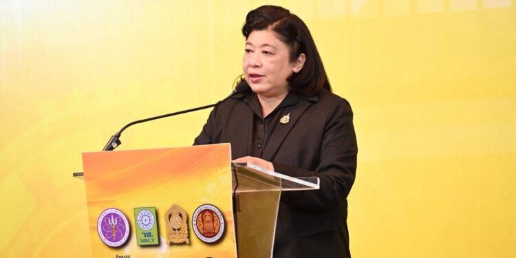 วช. – สอศ. ร่วมบ่มเพาะนักประดิษฐ์ในกลไก “TVET Smart Idea2Innovation” ภาคตะวันออกเฉียงเหนือ มุ่งเปลี่ยนไอเดียสู่นวัตกรรมพร้อมใช้” นำทีมอาชีวศึกษาตอบโจทย์ชุมชนและผู้ประกอบการ
